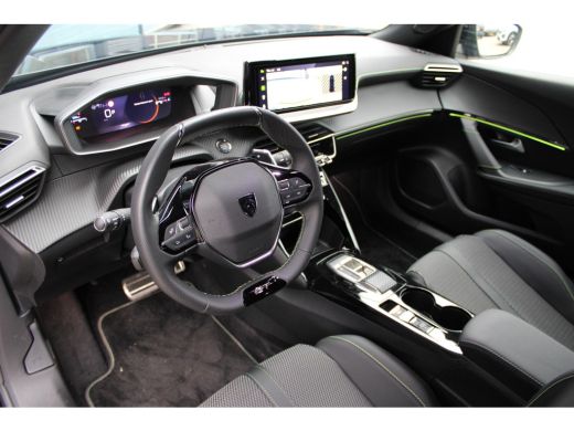 Peugeot 2008 1.2 PureTech 130 GT Climate regeling ,achteruitrij camera ,navigatie By App ActivLease financial lease