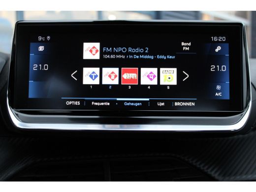 Peugeot 2008 1.2 PureTech Allure ActivLease financial lease