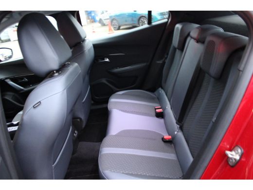 Peugeot 2008 1.2 PureTech Allure ActivLease financial lease