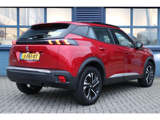 Peugeot 2008 1.2 PureTech Allure ActivLease financial lease