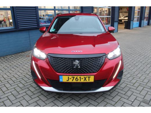 Peugeot 2008 1.2 PureTech Allure ActivLease financial lease