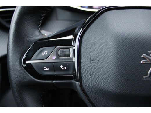 Peugeot 2008 1.2 PureTech Allure ActivLease financial lease