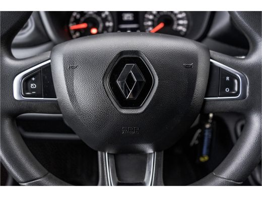 Renault Master 2.3 dCi L2H2 | Euro 6 | 136 PK | Cruise | Airco | Navigatie | LED ActivLease financial lease