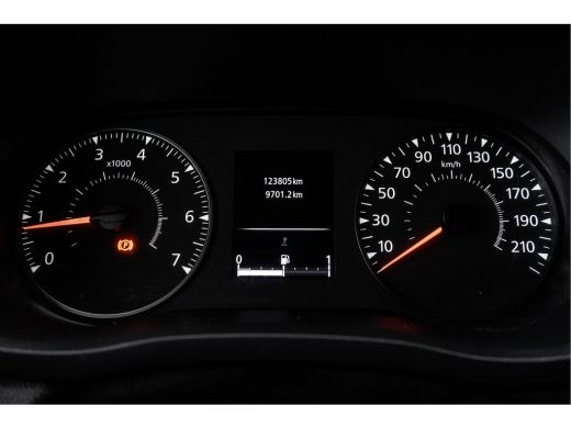 Renault Master 2.3 dCi L2H2 | Euro 6 | 136 PK | Cruise | Airco | Navigatie | LED ActivLease financial lease