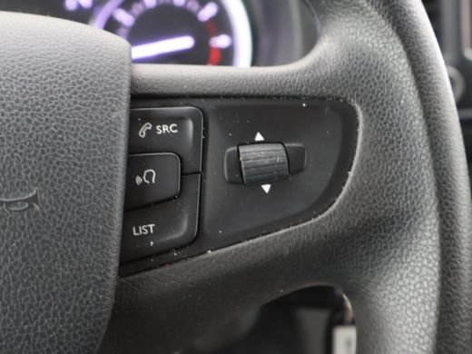 Toyota ProAce Worker 2.0 D-4D DUBBEL CAB. LANG COOL COMFORT + TREKHAAK / NAVIGATIE / IMPERIAAL ActivLease financial lease