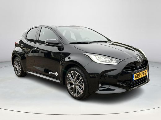 Toyota Yaris 1.5 Hybrid 130 Executive | Demonstratie auto | Night sky black metallic | ActivLease financial lease