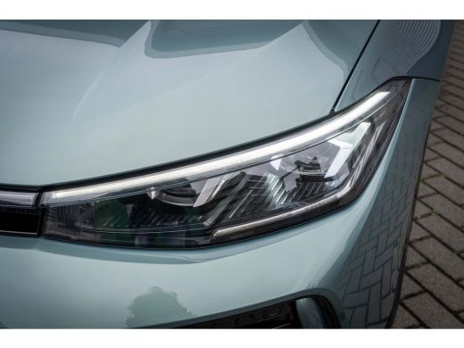 Volkswagen Passat Variant Volkswagen R-Line Edition | Inclusief € 2000,- inruilvoordeel Inclusief € 2000,- inruilvo... ActivLease financial lease