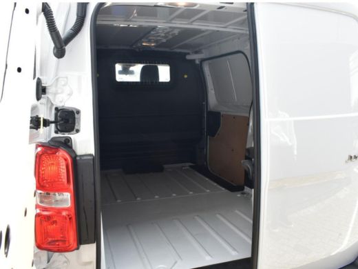Citroën Jumpy 2.0 BlueHDI 145 L2 € 4.390, - Voorraad Voordeel | City NAV Pakket | Afneembare trekhaak (zwanenha... ActivLease financial lease