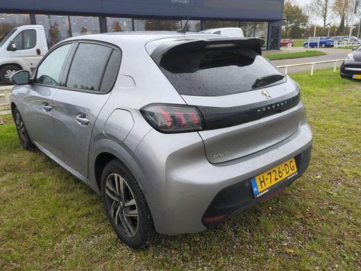 Peugeot 208 1.2 PureTech Allure VERWACHT | Navigatie | Camera | Getint Glas ActivLease financial lease