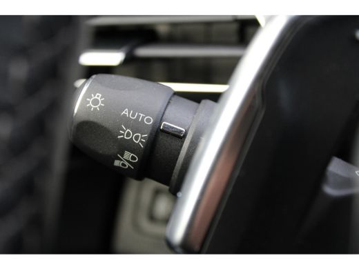 Peugeot 5008 1.2 PureTech Allure Pack Business ActivLease financial lease