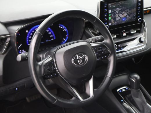 Toyota Corolla 1.8 HYBRID FIRST EDITION *BTW* + ADAPTIVE CRUISE / 17 INCH / LED / NAVIGATIE ActivLease financial lease