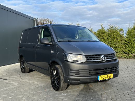 Volkswagen Transporter 2.0 TDI / L1H1 / 1e EIGENAAR / AIRCO / CRUISE / BLUETOOTH / LMV / 3-ZITS ActivLease financial lease