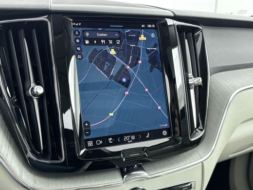 Volvo  XC60 Recharge T6 AWD Plus Bright | 20" | Panoramadak | Elektrisch verst. stoelen | Adaptieve cruise co... ActivLease financial lease