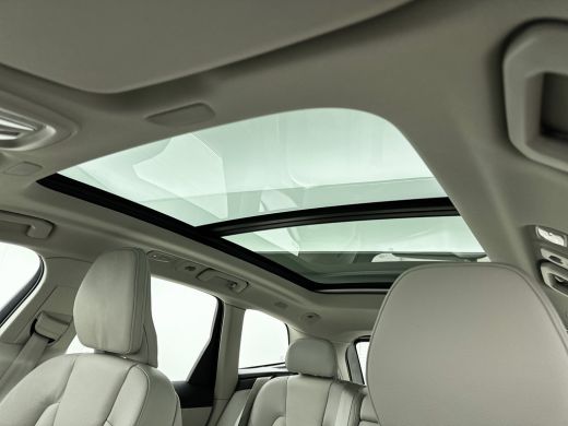 Volvo  XC60 Recharge T6 AWD Plus Bright | 20" | Panoramadak | Elektrisch verst. stoelen | Adaptieve cruise co... ActivLease financial lease