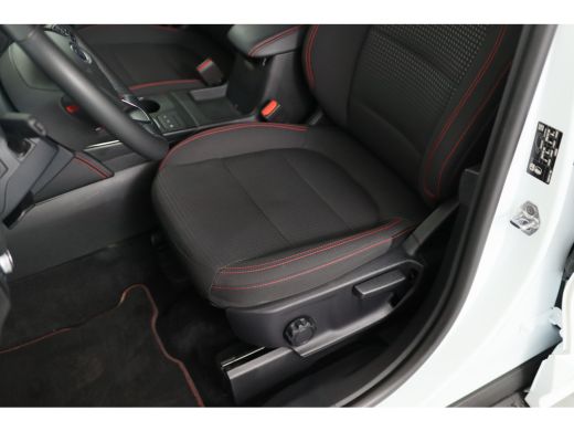 Ford Kuga 2.5 PHEV ST-Line | Navigatie | Camera | Keyless | Climate Control | Parkeersensoren V+A | Lichtme... ActivLease financial lease