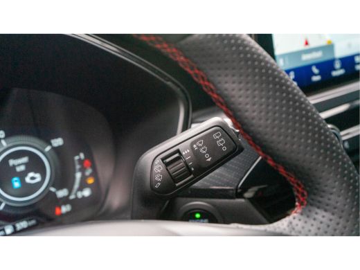 Ford Kuga 2.5 PHEV 225PK ST-Line Gratis Trekhaak! | Standverwarming | Camera achter | Climate Control | Cru... ActivLease financial lease