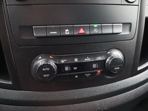 Mercedes Vito 114 CDI AUT7 LANG + LED / CAMERA / NAVIGATIE / TREKHAAK ActivLease financial lease