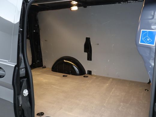 Mercedes Vito 114 CDI AUT7 LANG + LED / CAMERA / NAVIGATIE / TREKHAAK ActivLease financial lease
