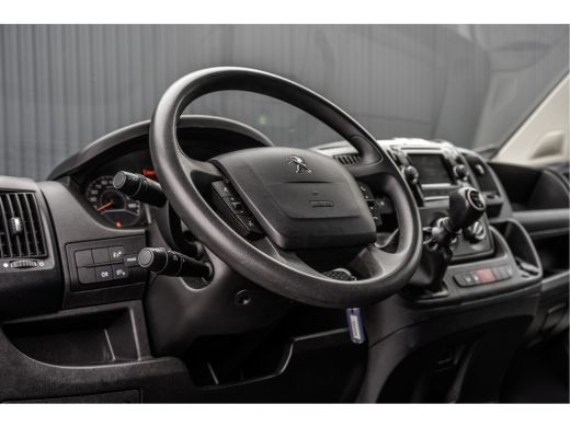 Peugeot Boxer **2.0 BlueHDI L1H1 | Euro 6 | 7-Persoons | nieuwe motor | Cruise | Airco | Camera | DC** ActivLease financial lease