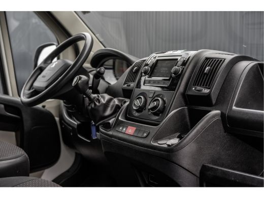 Peugeot Boxer **2.0 BlueHDI L1H1 | Euro 6 | 7-Persoons | nieuwe motor | Cruise | Airco | Camera | DC** ActivLease financial lease