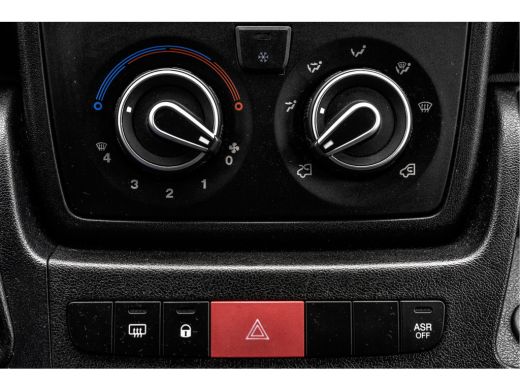 Peugeot Boxer **2.0 BlueHDI L1H1 | Euro 6 | 7-Persoons | nieuwe motor | Cruise | Airco | Camera | DC** ActivLease financial lease