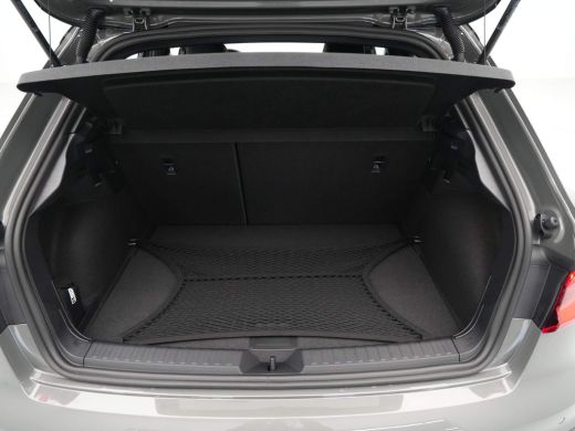 Audi A1 Sportback 25 TFSI S edition Verw. voorstoelen Keyless Climate control CarPlay ActivLease financial lease