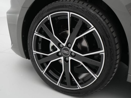 Audi A1 Sportback 25 TFSI S edition Verw. voorstoelen Keyless Climate control CarPlay ActivLease financial lease