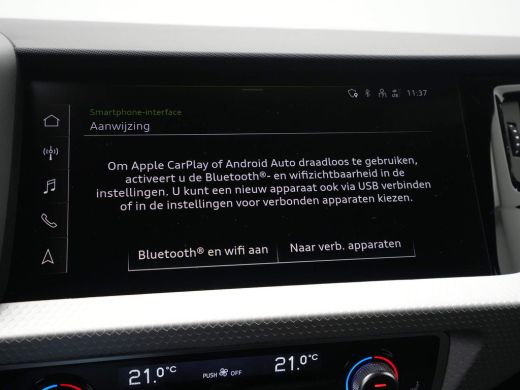 Audi A1 Sportback 25 TFSI S edition Verw. voorstoelen Keyless Climate control CarPlay ActivLease financial lease