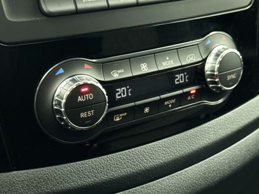 Mercedes Vito 114 CDI Lang 24 Maanden Certified Garantie Trekhaak LED Apple Carplay/Android Auto Achteruitrijca... ActivLease financial lease