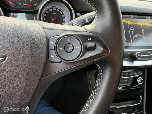 Opel Astra 1.0 Business+ Navigatie , Climaat , Parkeerhulp achter , Velgen 17 inch , Zwart metaallak , deale... ActivLease financial lease