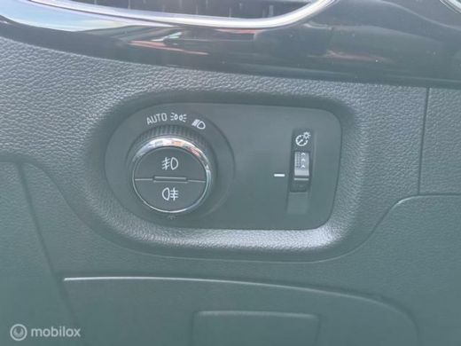 Opel Astra 1.0 Business+ Navigatie , Climaat , Parkeerhulp achter , Velgen 17 inch , Zwart metaallak , deale... ActivLease financial lease