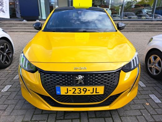 Peugeot 208 1.2 PureTech GT-Line VERWACHT | Camera | Climate Control | Carplay ActivLease financial lease