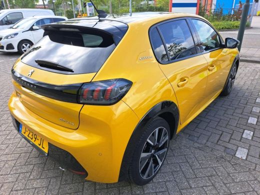 Peugeot 208 1.2 PureTech GT-Line VERWACHT | Camera | Climate Control | Carplay ActivLease financial lease