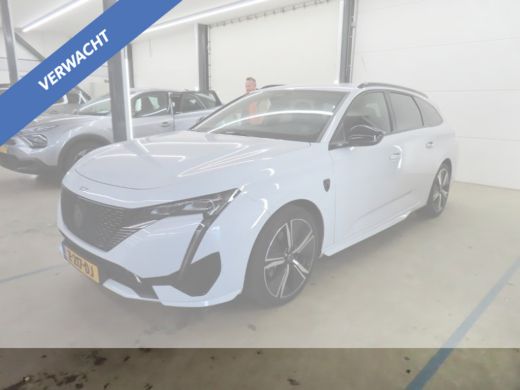 Peugeot 308 SW 1.2 PureTech GT VERWACHT | Navigatie | Elek. bestuurderstoel | Alcantara bekleding Peugeot 308 SW 1.2 PureTech GT VERWACHT | Navigatie | Elek. bestuurderstoel | Alcantara bekleding