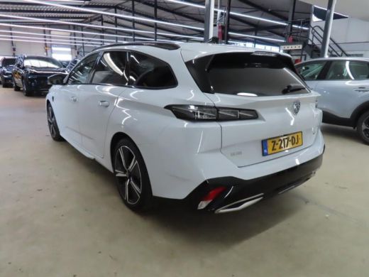 Peugeot 308 SW 1.2 PureTech GT VERWACHT | Navigatie | Elek. bestuurderstoel | Alcantara bekleding ActivLease financial lease