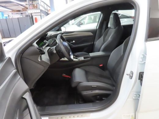 Peugeot 308 SW 1.2 PureTech GT VERWACHT | Navigatie | Elek. bestuurderstoel | Alcantara bekleding ActivLease financial lease