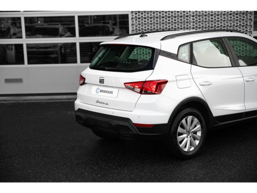 Seat Arona SEAT Style | Airconditioning automatisch met 2-zone-temperatuurregeling | Automatisch dimmende bi... ActivLease financial lease