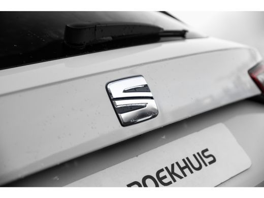 Seat Arona SEAT Style | Airconditioning automatisch met 2-zone-temperatuurregeling | Automatisch dimmende bi... ActivLease financial lease