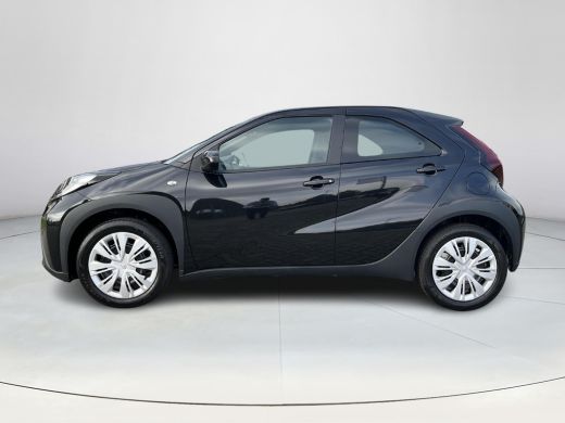Toyota Aygo X 1.0 VVT-i MT Play Toyota Aygo X 1.0 VVT-i MT play | Nieuw te bestellen | ActivLease financial lease