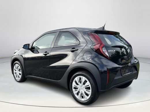 Toyota Aygo X 1.0 VVT-i MT Play Toyota Aygo X 1.0 VVT-i MT play | Nieuw te bestellen | ActivLease financial lease
