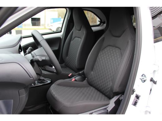 Toyota Aygo X 1.0 VVT-i MT Pulse **NIEUWE AUTO** ActivLease financial lease
