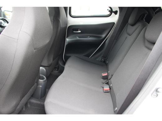 Toyota Aygo X 1.0 VVT-i MT Pulse **NIEUWE AUTO** ActivLease financial lease