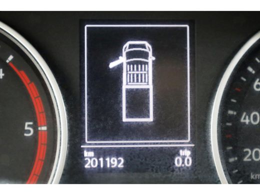 Volkswagen Crafter 35 2.0 TDI 140pk L3 D.C. Open laadbak Trekhaak 3000kg 11-2017 ActivLease financial lease