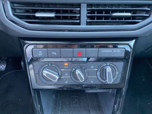 Volkswagen T-Cross 1.0 TSI 95 pk Life Edition | Multimedia pakket | Comfort pakket | Stoelverwarming | Apple Carplay | ActivLease financial lease