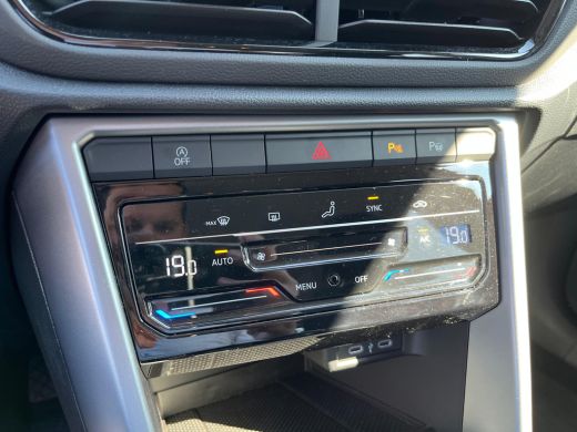 Volkswagen T-Roc 1.0 TSI 115 pk Life Edition | Comfort pakket | Apple Carplay | Keyless Entry | Achteruitrijcamera | ActivLease financial lease