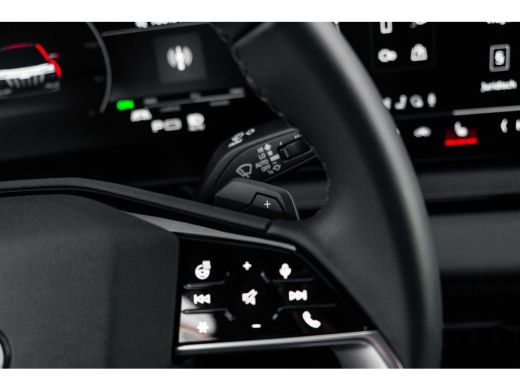 Audi Q6 e-tron Advanced edition performance 100 kWh ActivLease financial lease