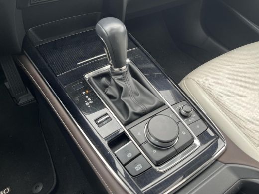Mazda CX-30 2.0 e-SkyActiv-X M Hybrid Luxury | elektrisch glazen schuif-/kanteldak| BOSE Audio| Apple Carplay... ActivLease financial lease