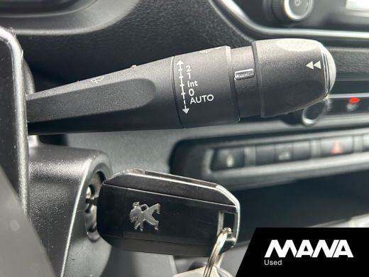 Peugeot Expert 1.5 BlueHDI 100PK Navigatie Airco Bluetooth Trekhaak Cruise control ActivLease financial lease