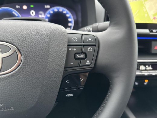 Toyota C-HR 2.0 Plug-in Hybrid 220 Executive **PANORAMADAK/ JBL AUDIO/ STUURVERWARMING** ActivLease financial lease