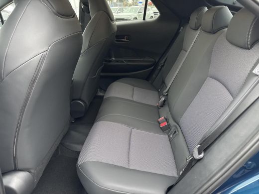 Toyota C-HR 2.0 Plug-in Hybrid 220 Executive **PANORAMADAK/ JBL AUDIO/ STUURVERWARMING** ActivLease financial lease